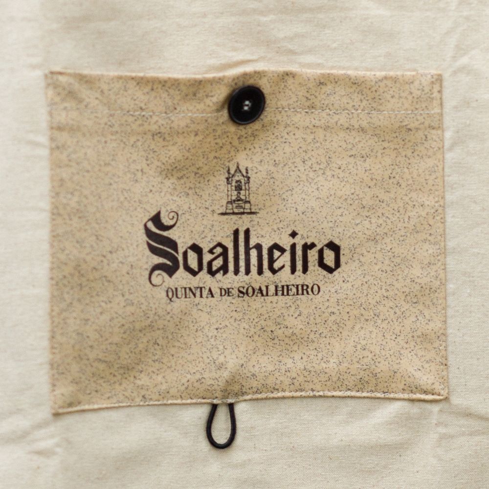 Soalheiro-Bag-Tintex-grape-fabric